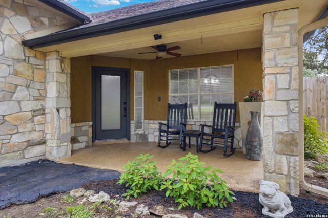 5130 MEADOW LARK DR, Bulverde, TX 78163