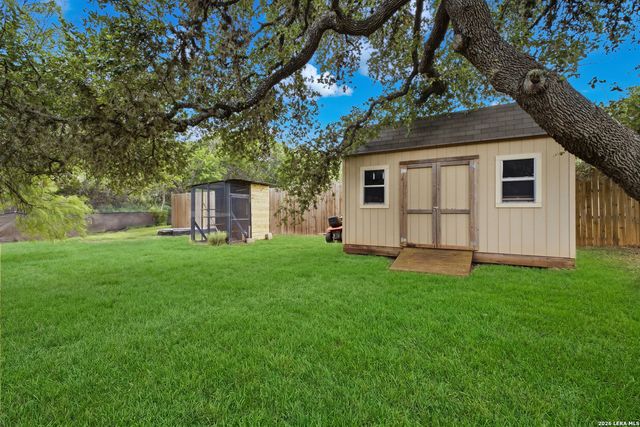 5130 MEADOW LARK DR, Bulverde, TX 78163