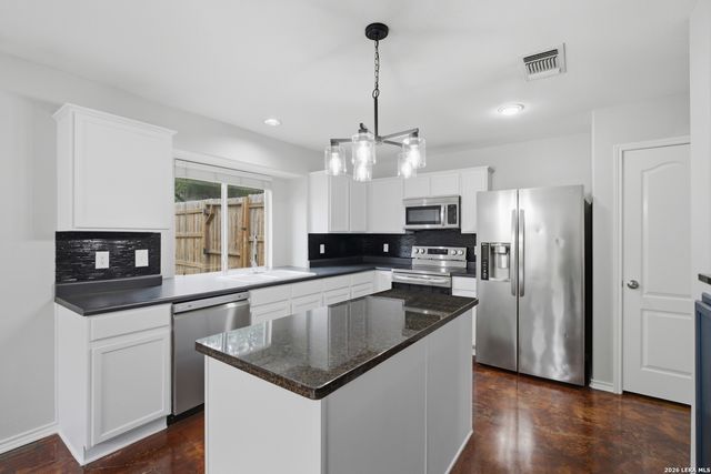 5130 MEADOW LARK DR, Bulverde, TX 78163