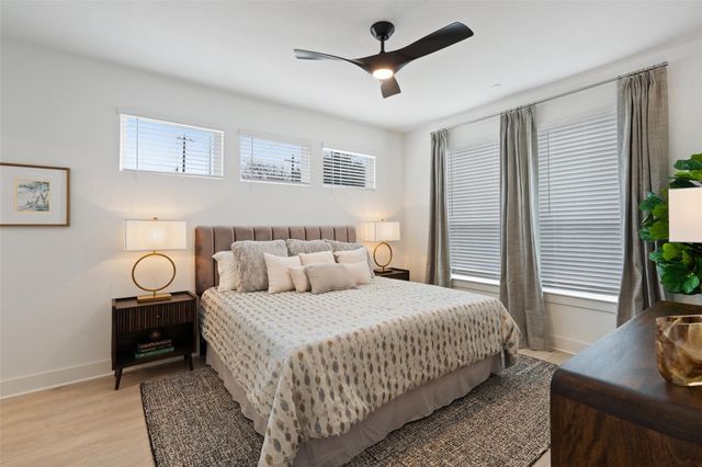 200 W 56th ST 7104, Austin, TX 78751