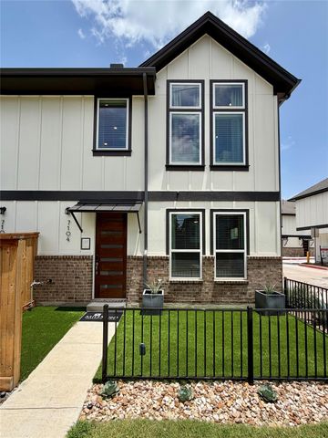 200 W 56th ST 7104, Austin, TX 78751