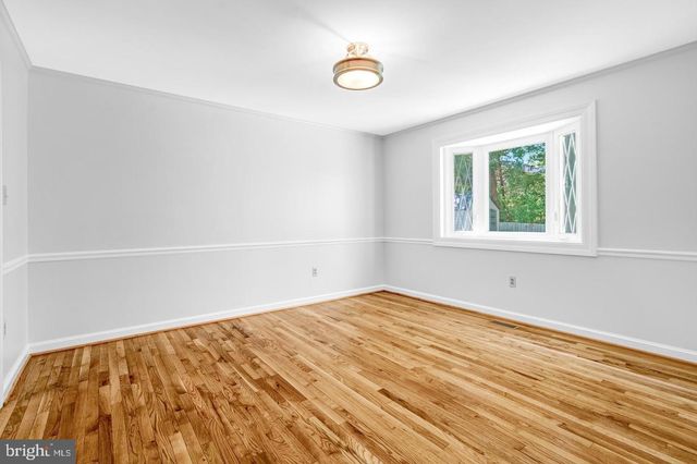 4217 SCOTLAND RD, Alexandria, VA 22309
