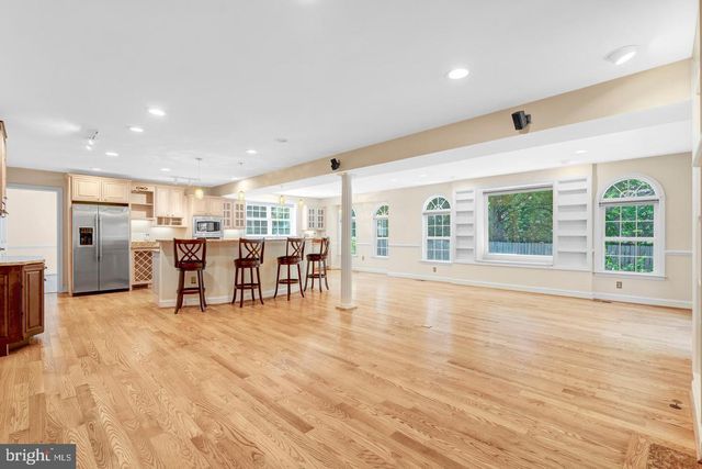 4217 SCOTLAND RD, Alexandria, VA 22309