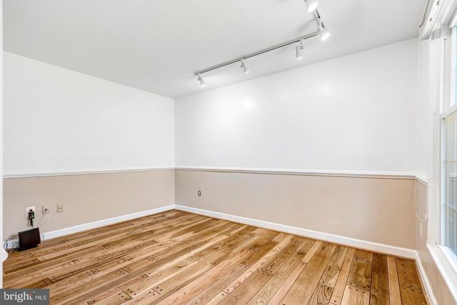 4217 SCOTLAND RD, Alexandria, VA 22309