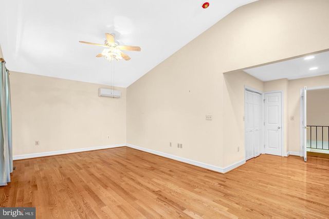 4217 SCOTLAND RD, Alexandria, VA 22309