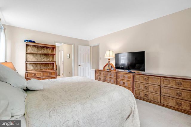 4217 SCOTLAND RD, Alexandria, VA 22309