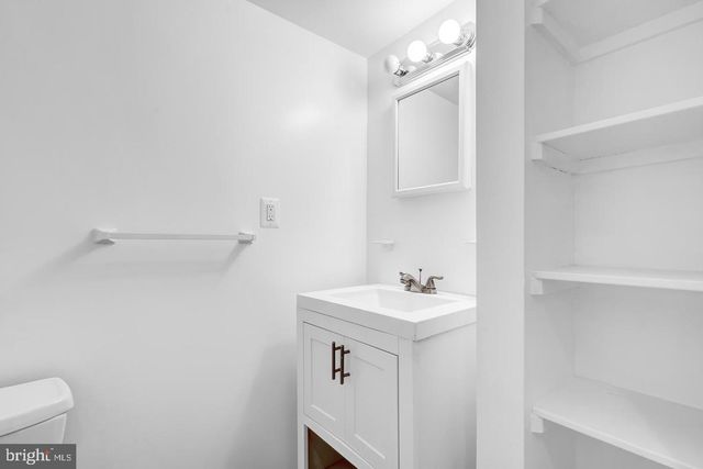 4217 SCOTLAND RD, Alexandria, VA 22309
