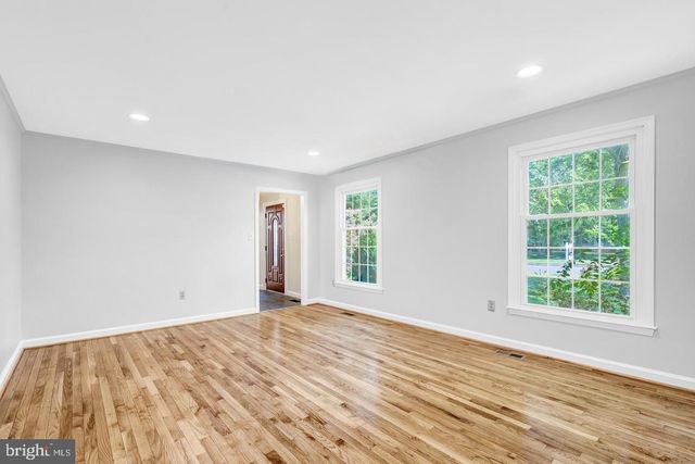 4217 SCOTLAND RD, Alexandria, VA 22309