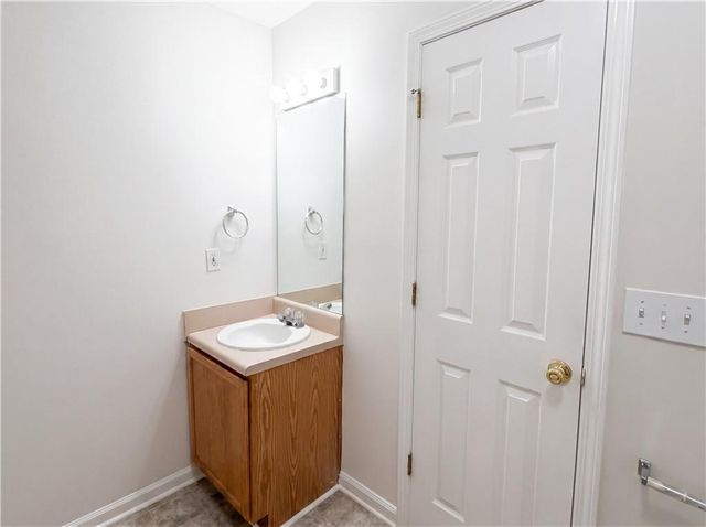 182 Livingston Lane, Covington, GA 30016