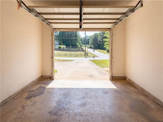 182 Livingston Lane, Covington, GA 30016