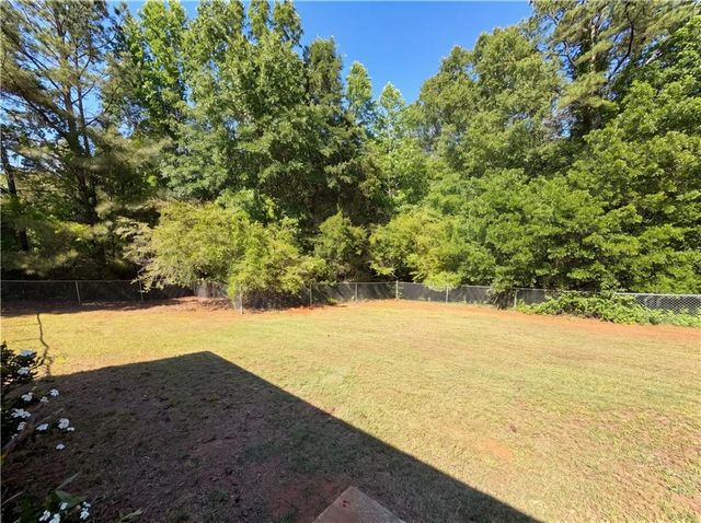 182 Livingston Lane, Covington, GA 30016