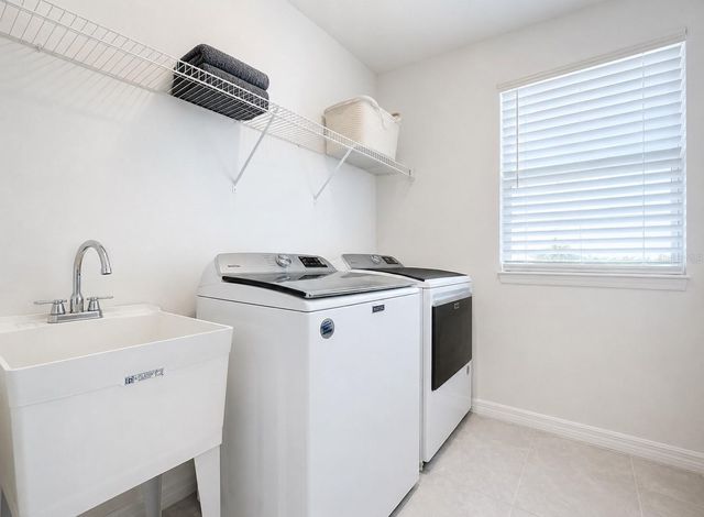 4020 LIVELY CORAL PLACE, Bradenton, FL 34208