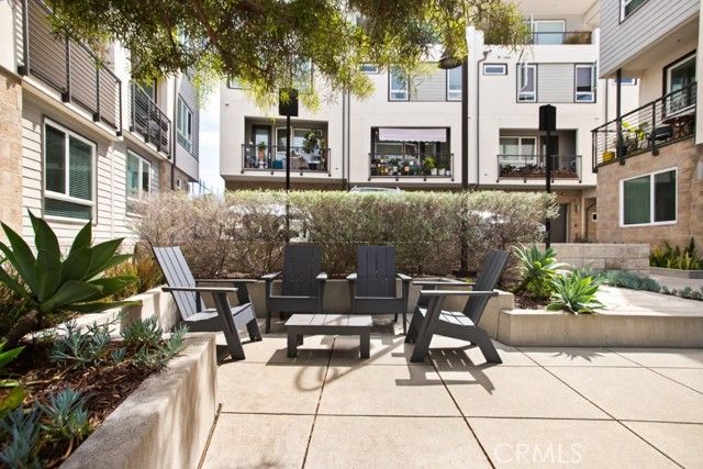 5606 E Alloway Court, Los Angeles, CA 90042