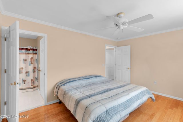 2 Wellington Lane, Lakewood, NJ 08701