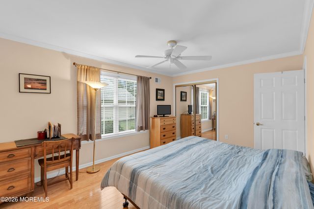 2 Wellington Lane, Lakewood, NJ 08701