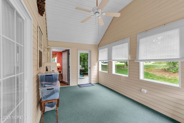 2 Wellington Lane, Lakewood, NJ 08701