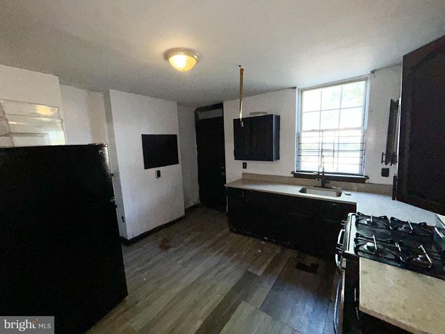 1108 N DUKELAND ST, Baltimore, MD 21216