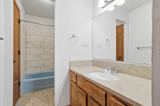 630 Hall Lane, Minneapolis, MN 55411