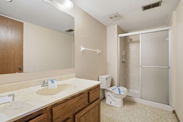 630 Hall Lane, Minneapolis, MN 55411