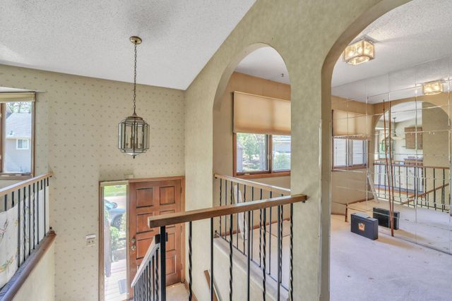 630 Hall Lane, Minneapolis, MN 55411