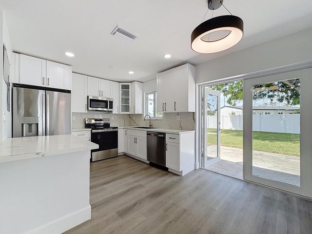 1441 SW 1ST Terrace, Deerfield Beach, FL 33441