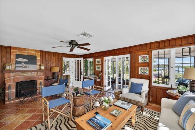 1935 Quay Dock Road, Vero Beach, FL 32967