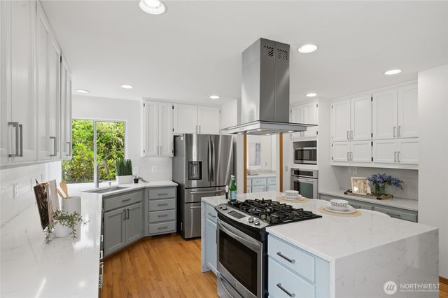 18710 139th Way SE, Renton, WA 98058