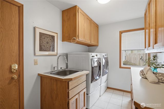 18710 139th Way SE, Renton, WA 98058