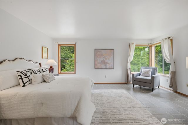 18710 139th Way SE, Renton, WA 98058