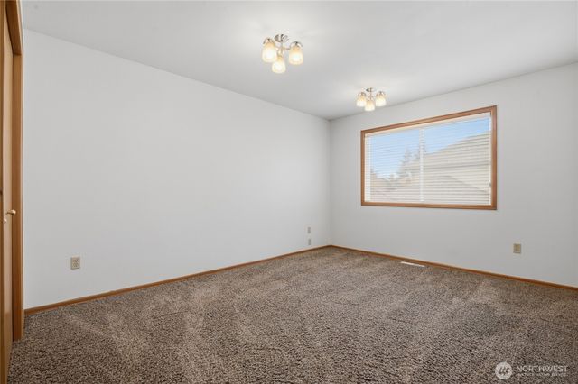 18710 139th Way SE, Renton, WA 98058