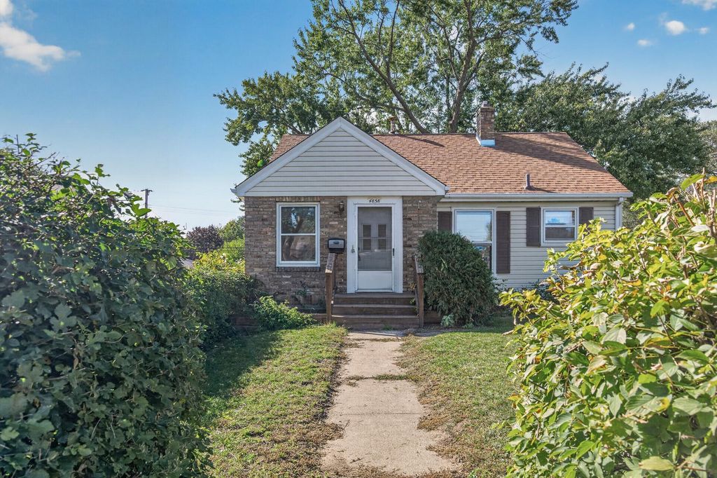 4858 6th Street NE, Columbia Heights, MN 55421 — photo 2
