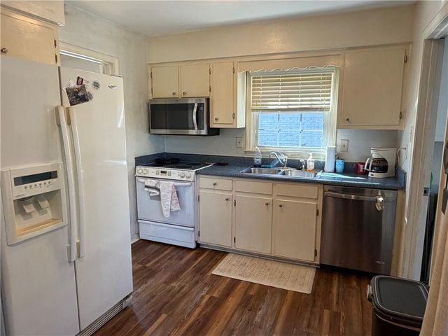 3400 Sherringham Drive, Mobile, AL 36609