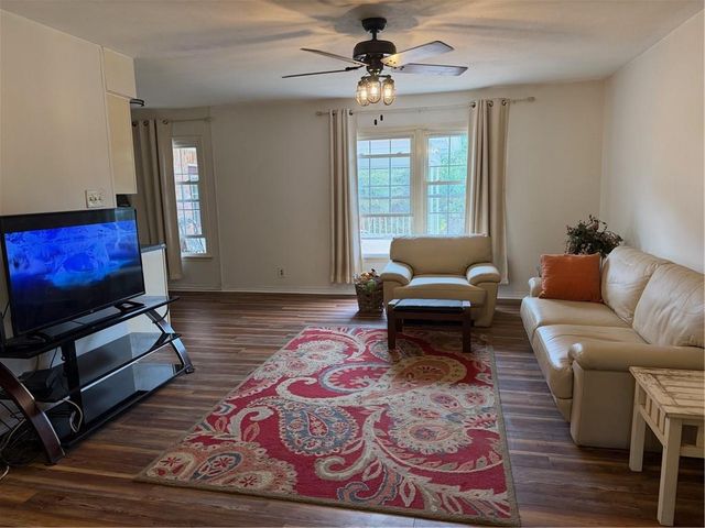 3400 Sherringham Drive, Mobile, AL 36609