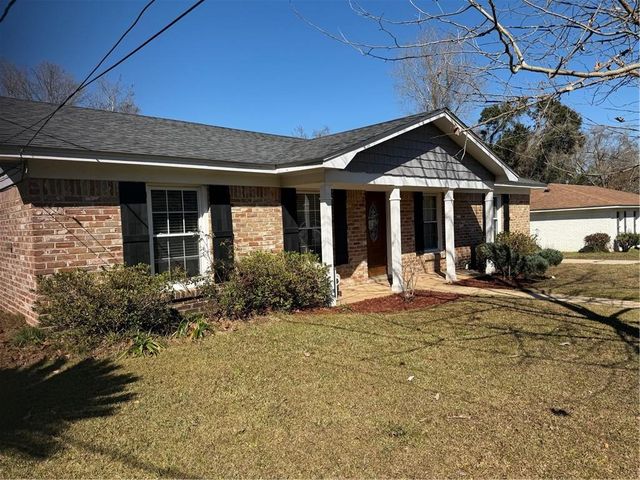 3400 Sherringham Drive, Mobile, AL 36609