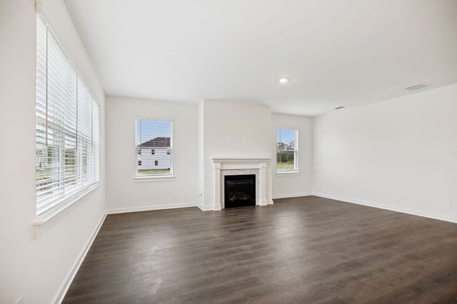 7625 Chapin Dr, Murfreesboro, TN 37129