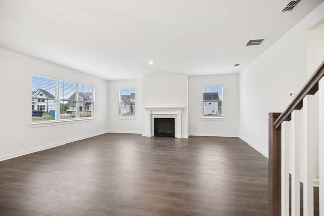 7625 Chapin Dr, Murfreesboro, TN 37129