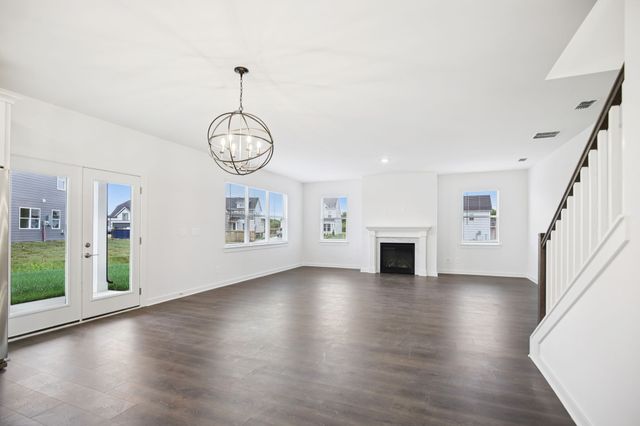 7625 Chapin Dr, Murfreesboro, TN 37129