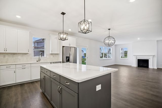 7625 Chapin Dr, Murfreesboro, TN 37129