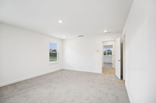 7625 Chapin Dr, Murfreesboro, TN 37129