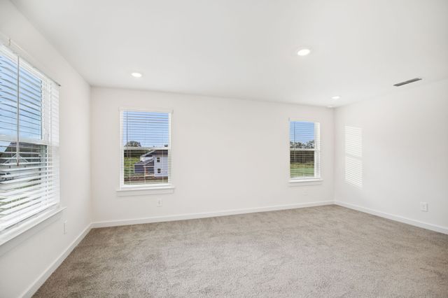 7625 Chapin Dr, Murfreesboro, TN 37129