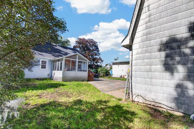 114 S 1st STREET, Silver Lake, WI 53170