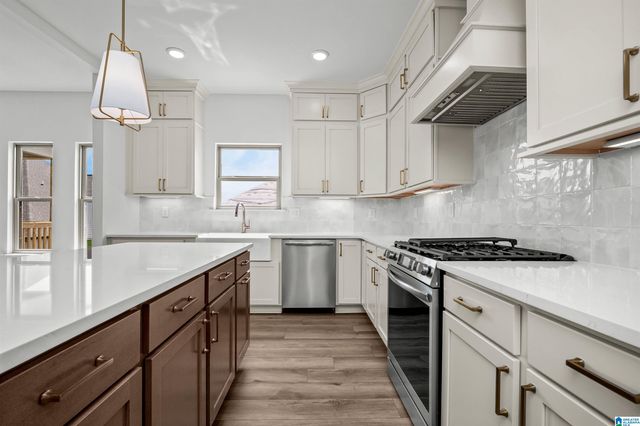 4901 MICHAEL DRIVE, Dora, AL 35062