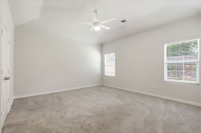 233 Luna Lane, Lake Dallas, TX 75065