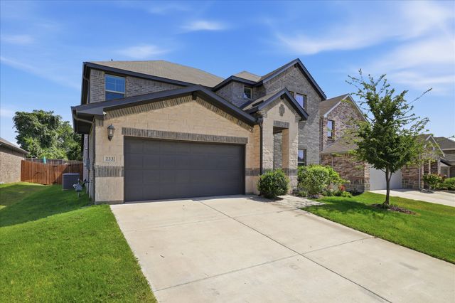 233 Luna Lane, Lake Dallas, TX 75065