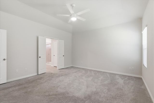 233 Luna Lane, Lake Dallas, TX 75065