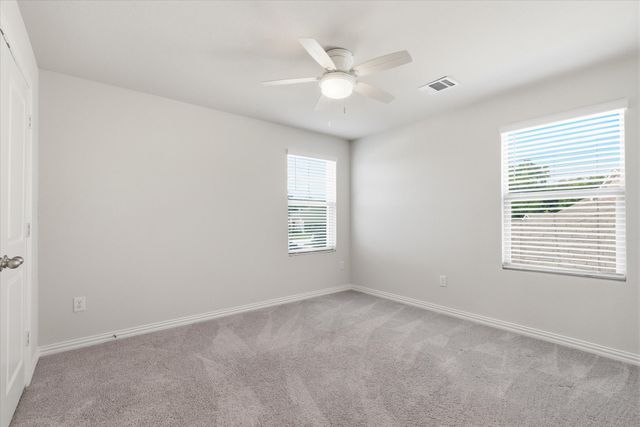233 Luna Lane, Lake Dallas, TX 75065