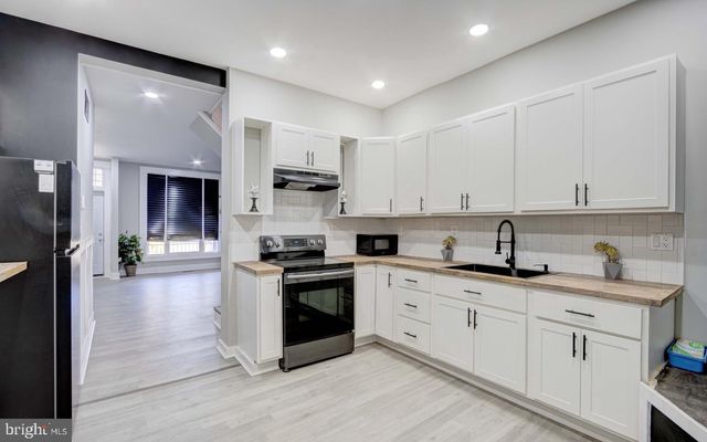 2728 HARFORD RD, Baltimore, MD 21218