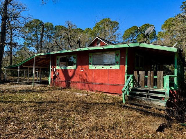 24532 Tyrone, Hempstead, TX 77445