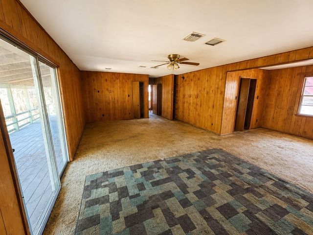 24532 Tyrone, Hempstead, TX 77445