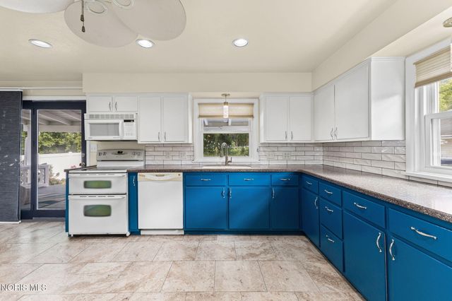 5948 Whiteford Road, Sylvania, OH 43560